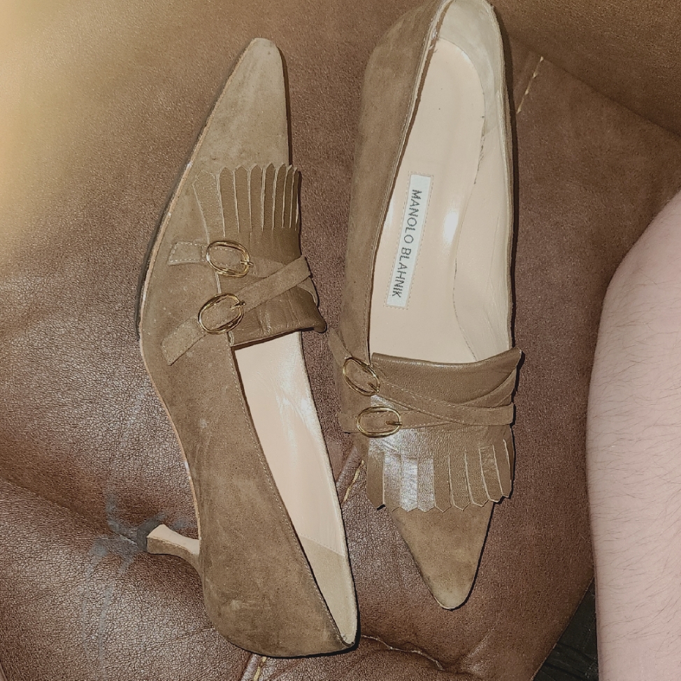 Manolo Blahnik Cogniac Heels W Luxurious Suede Authentic